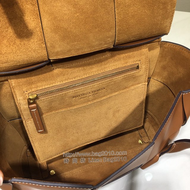 Bottega veneta高端女包 寶緹嘉爆款THE ARCO編織款手提包  BV經典款蝙蝠包  gxz1119